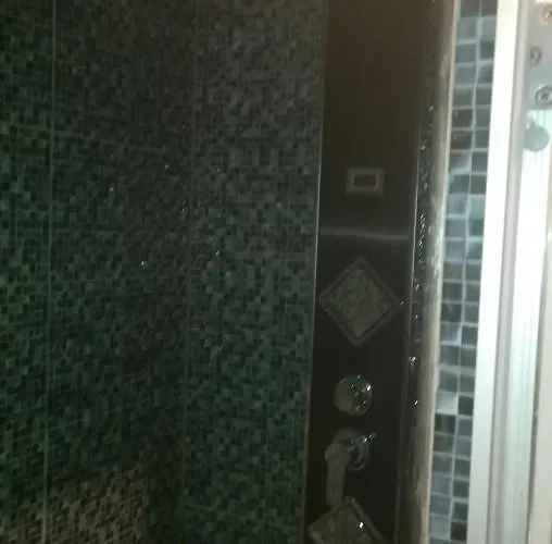 Studette Avec & Jacuzzi Apartman Sète