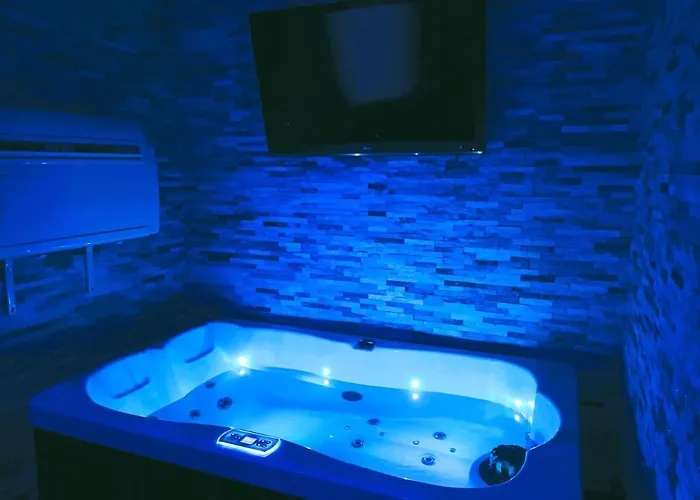 Studette Avec & Jacuzzi Apartman